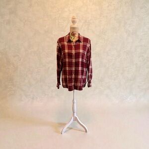 Universal Thread Red Plaid Button Down Shirt